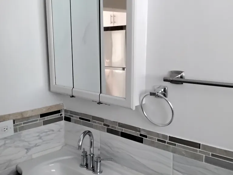 833 Bonito Ln #4 — Photo 11