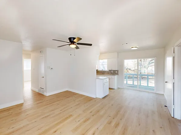 337 Crusader Dr, Dallas, TX 75217