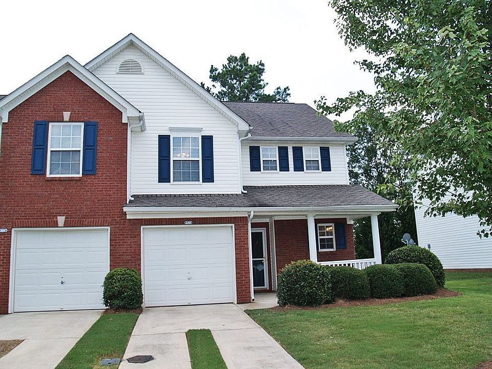 Cottonwood Creek is a well planned community just minutes from I-575.