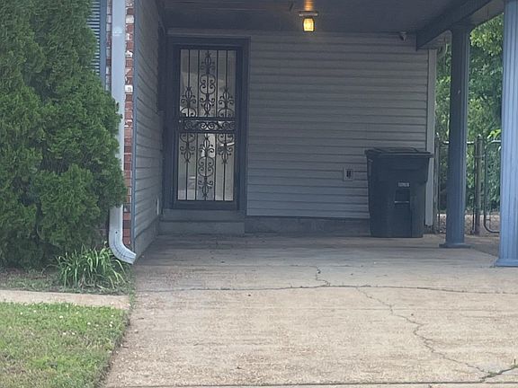 3rd image of 1150 Finch Dr
