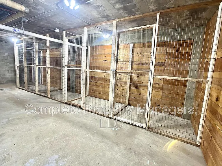424 Bridge Ave #2 — Photo 16