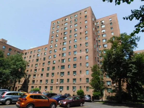 1507 Metropolitan Ave APT 8D, Bronx, NY 10462