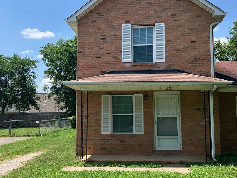 307 Lilly Ln — Photo 8