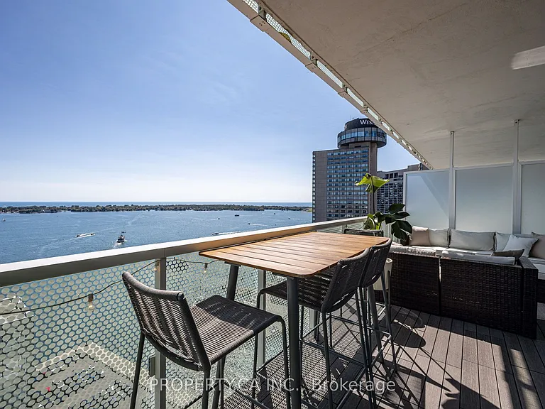 15 Queens Quay E #2203 — Photo 25