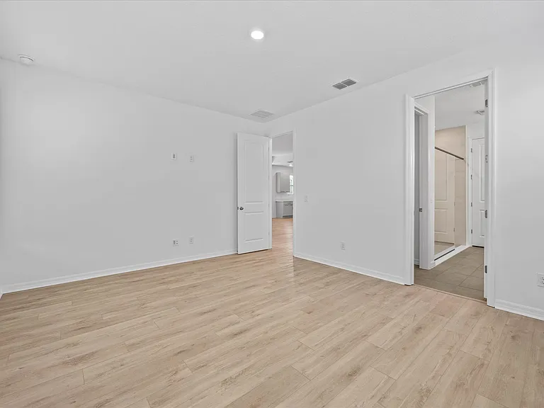 2966 Scout St — Photo 14