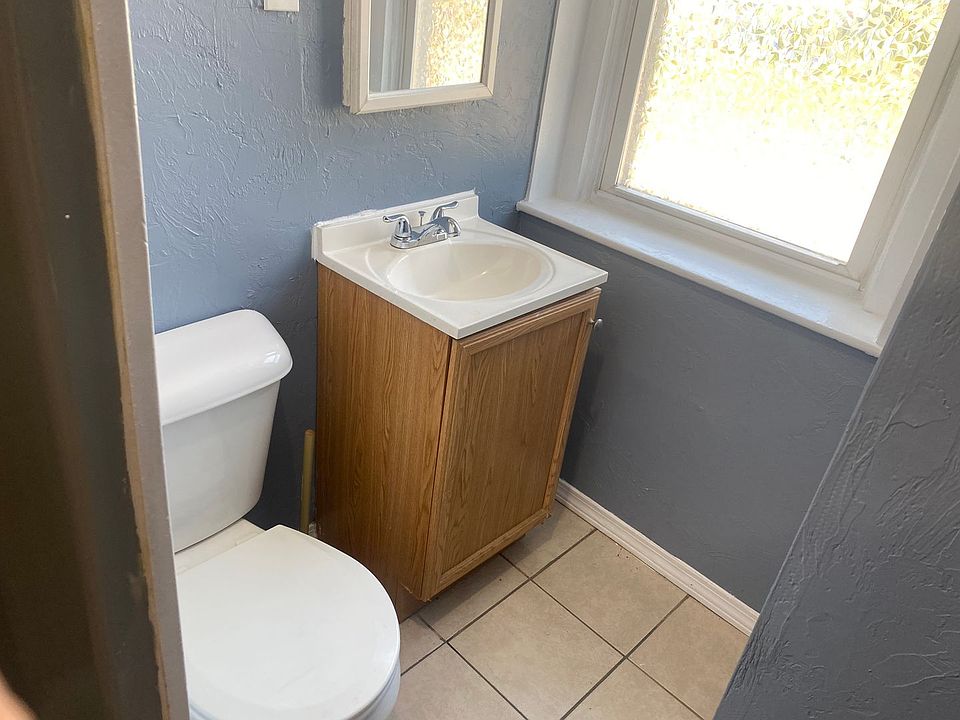 456 Eastern Ave 456 Eastern Ave Fall River MA Zillow