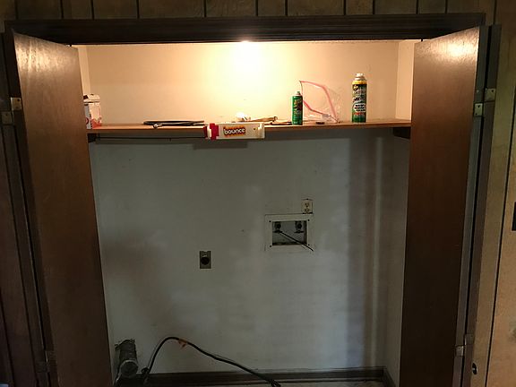 Laundry downstairs