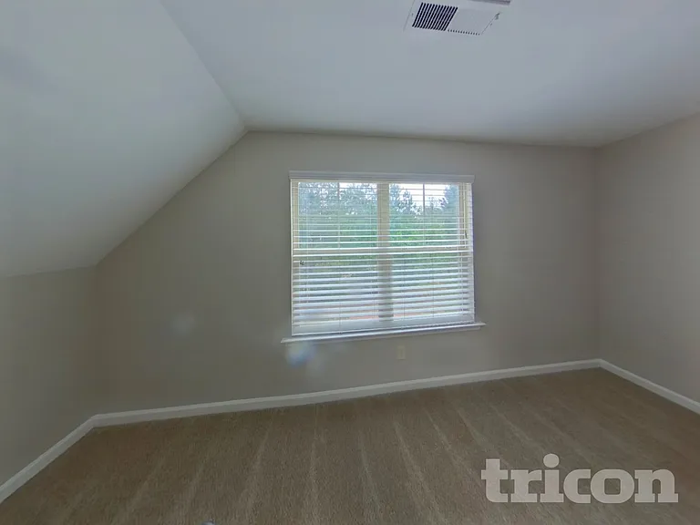 155 Hickory Hills Dr — Photo 9