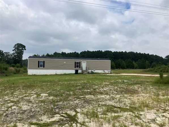 1542 Macedonia Angelus Rd, Jefferson, SC 29718