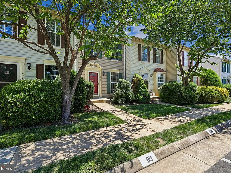 1774 Tiger Lily Cir — Photo 3