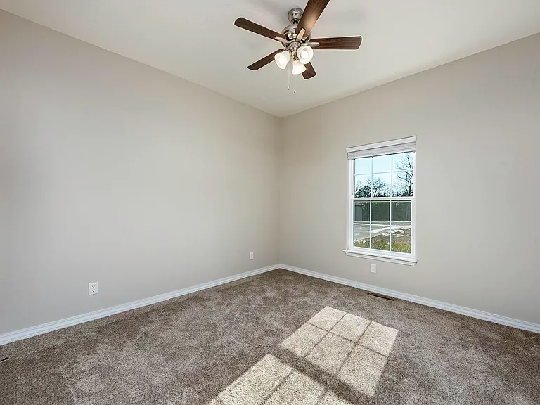 391 Highpoints Rdg — Photo 20