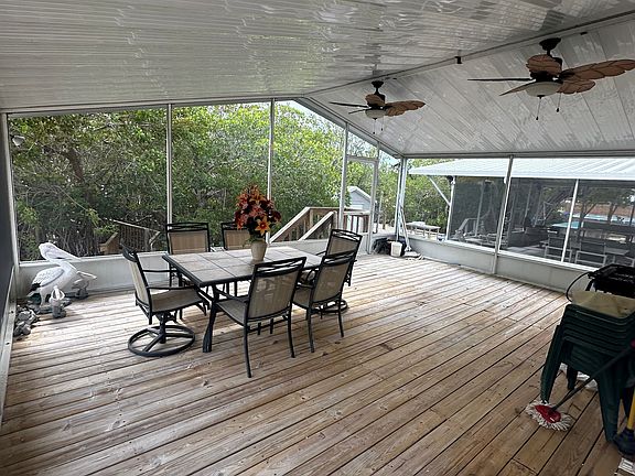 5th image of 756 Michael Dr
