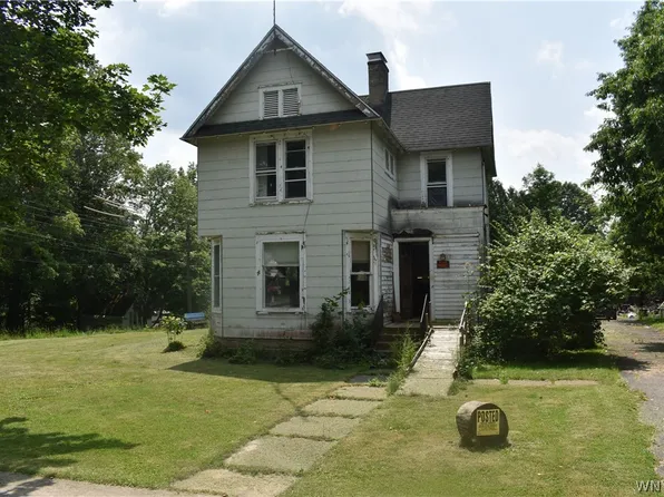 97 Washington St, Cattaraugus, NY 14719