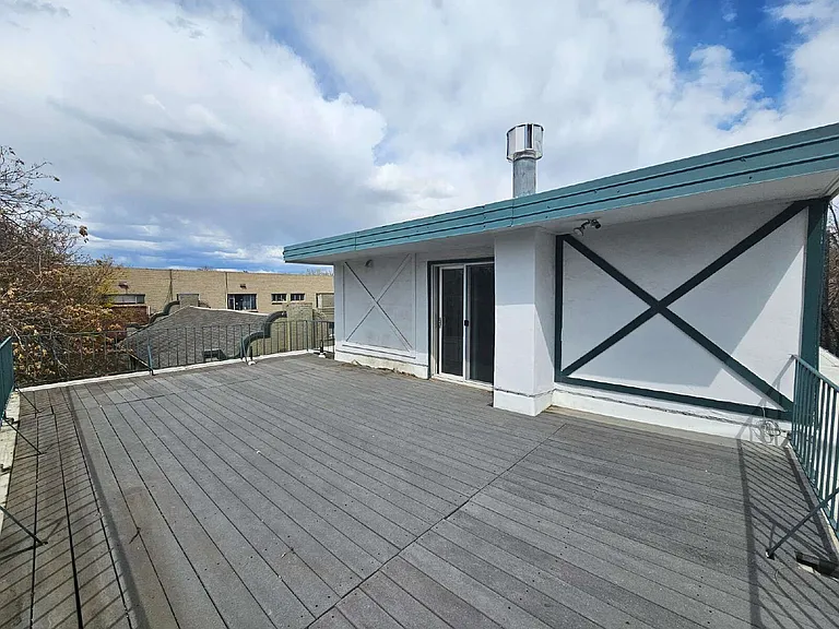 1140 N Downing St #401 — Photo 7