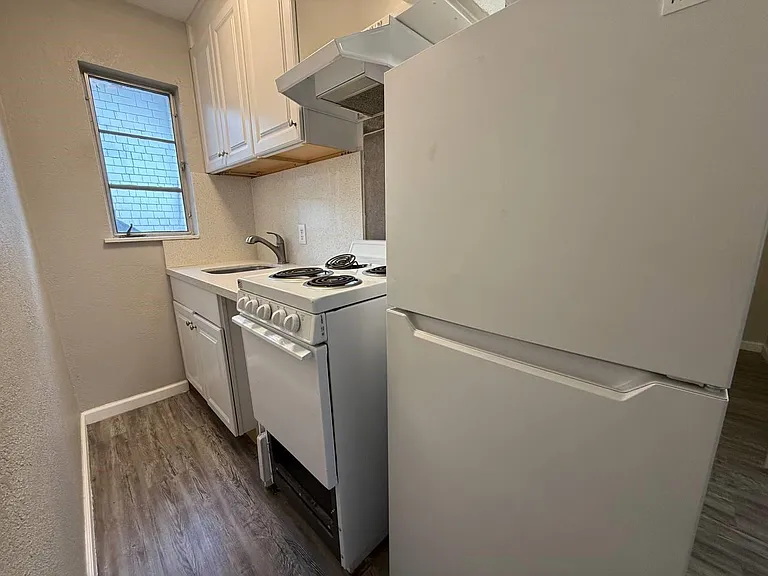 2501 Yoakum Blvd #12 — Photo 21