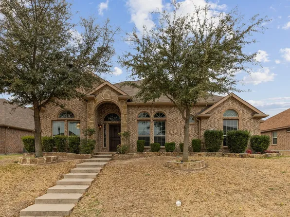1209 Senegal Dr, Desoto, TX 75115