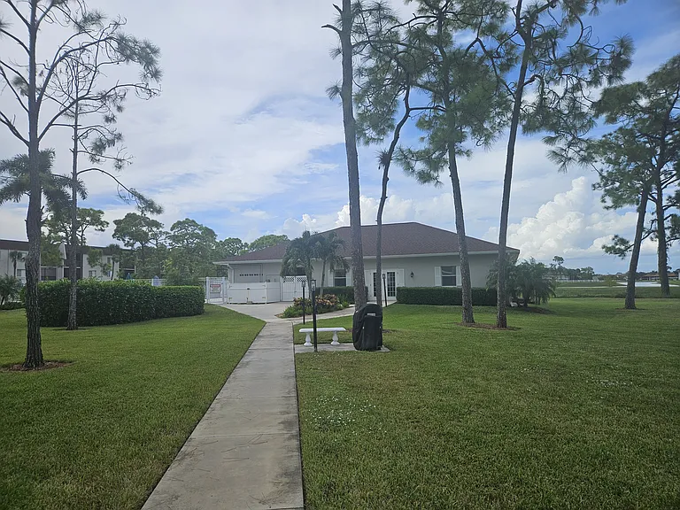 25806 Cockleshell Dr #C-314 — Photo 24