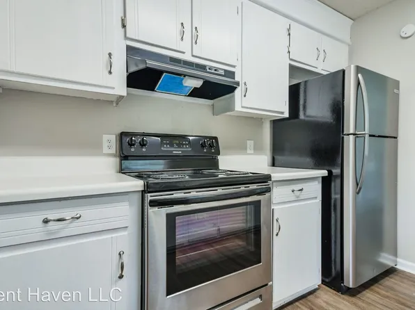 326 Ferncliffe Rd, Elgin, SC 29045