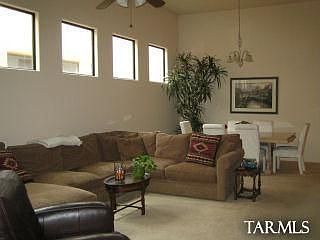 GREAT ROOM 2