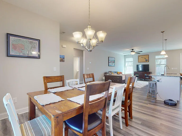 912 W Arboria Dr — Photo 21