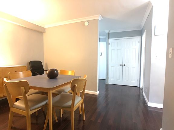 4th image of 333 E 34th St APT 16G