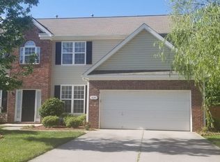 3699 Village Springs Dr, High Point, NC 27265