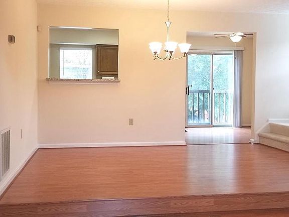 4th image of 10665 Campus Way S