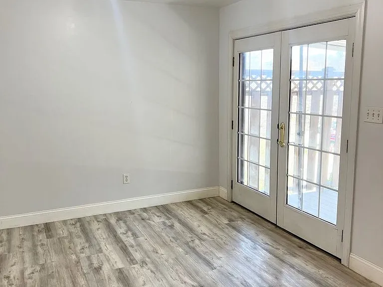 2527 S 18th St #1 — Photo 11