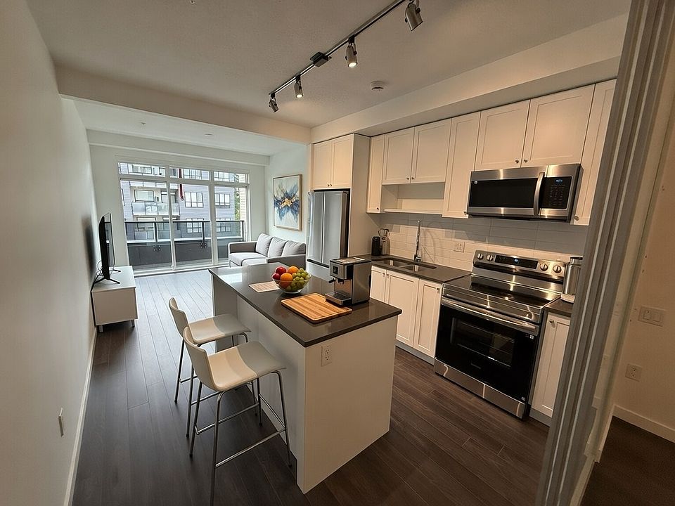 1st image of 15733 85th Ave #429