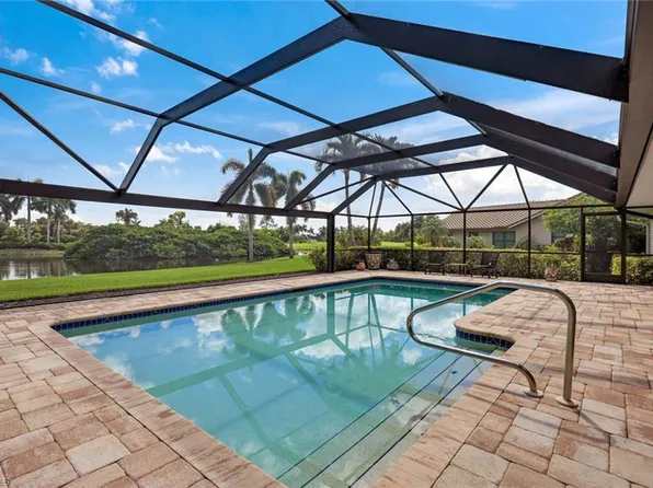 2264 Imperial Golf Co BLVD, NAPLES, FL 34110