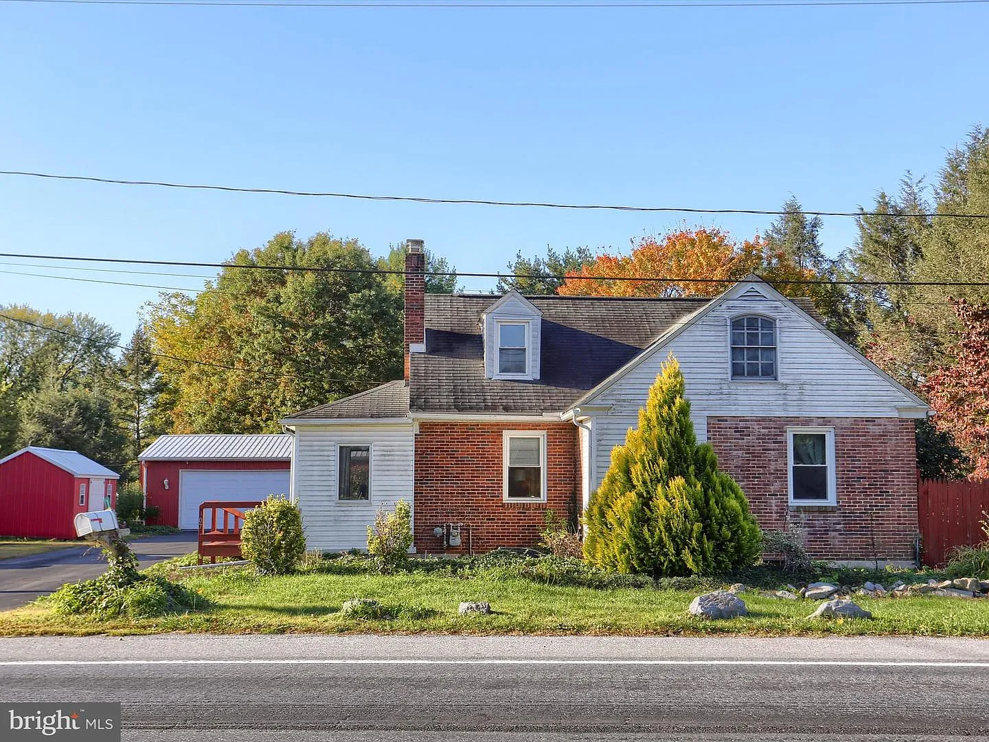 107 Hogestown Rd photo 1