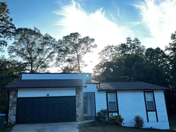 4907 Wycliffe Dr SW, Stone Mountain, GA 30087