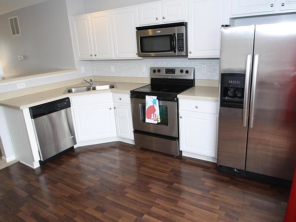 3rd image of 5630 Bow Falls Blvd