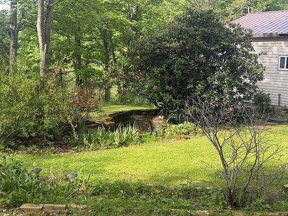 2nd image of 659 Birch Run Rd