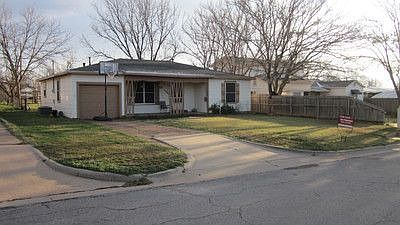 1st image of 1006 Avenue M NW