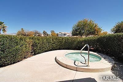 5th image of 8360 N Westcliff Dr