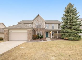 2257 Boulder Ridge Blvd, Ann Arbor, MI 48103