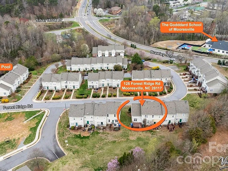125 Forest Ridge Rd — Photo 5