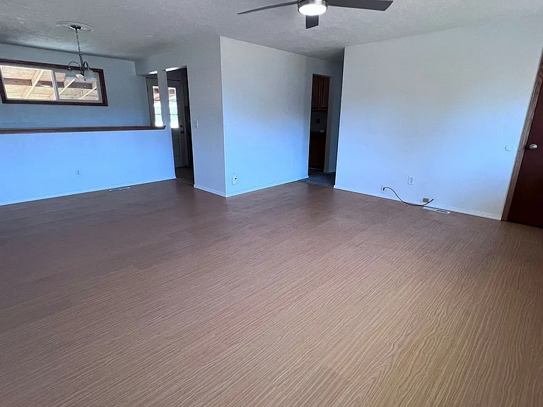 6111 N Standard St — Photo 4
