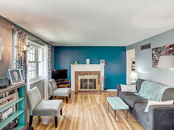 4th image of 1009 Halfacre Ave