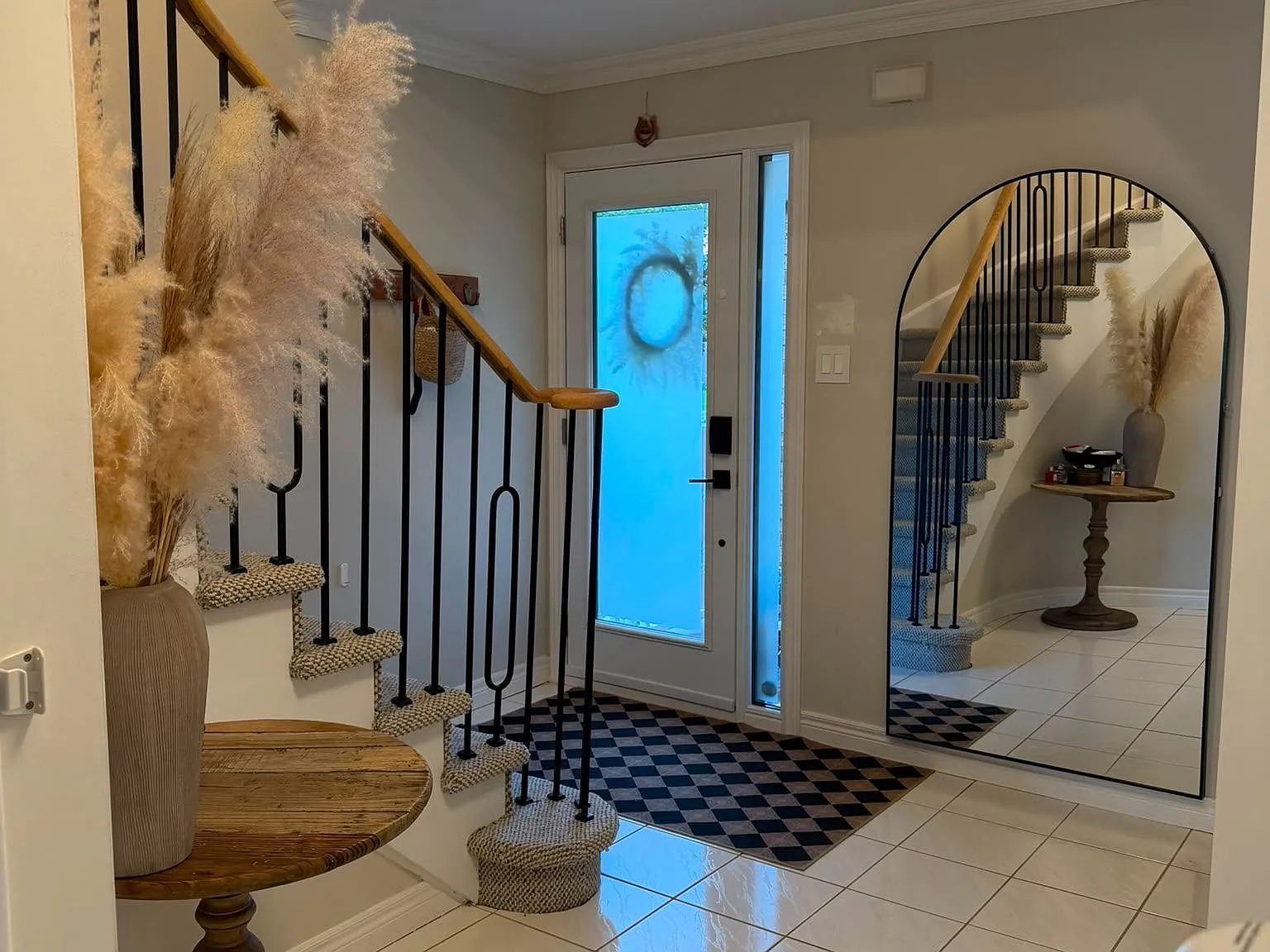 4 bed, $3,050 — Photo 2