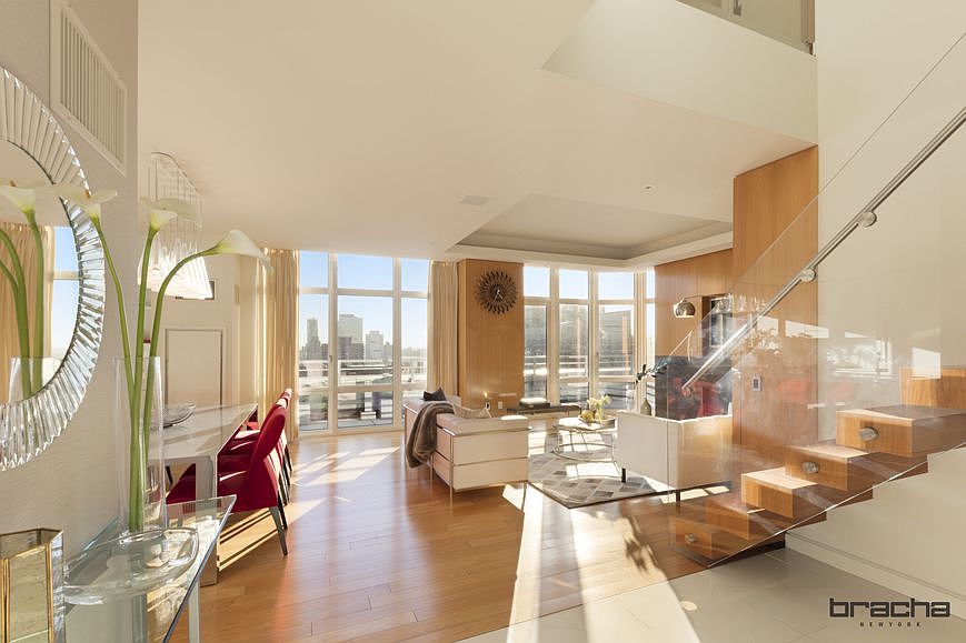 1st image of 555 W 59th St Penthouse B
