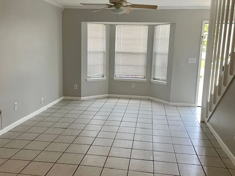 2506 Johnson Dr — Photo 7