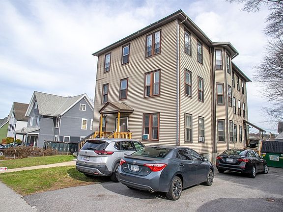 4th image of 73 Green Hill Pkwy
