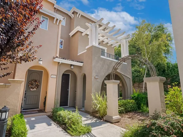 1810 Hillebrant Pl, Santa Clara, CA 95050