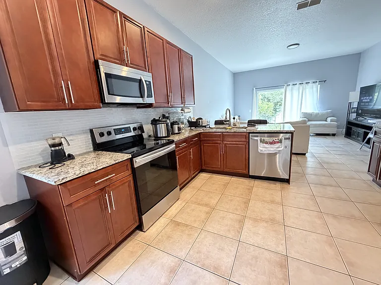 3435 Kayla Cir — Photo 9