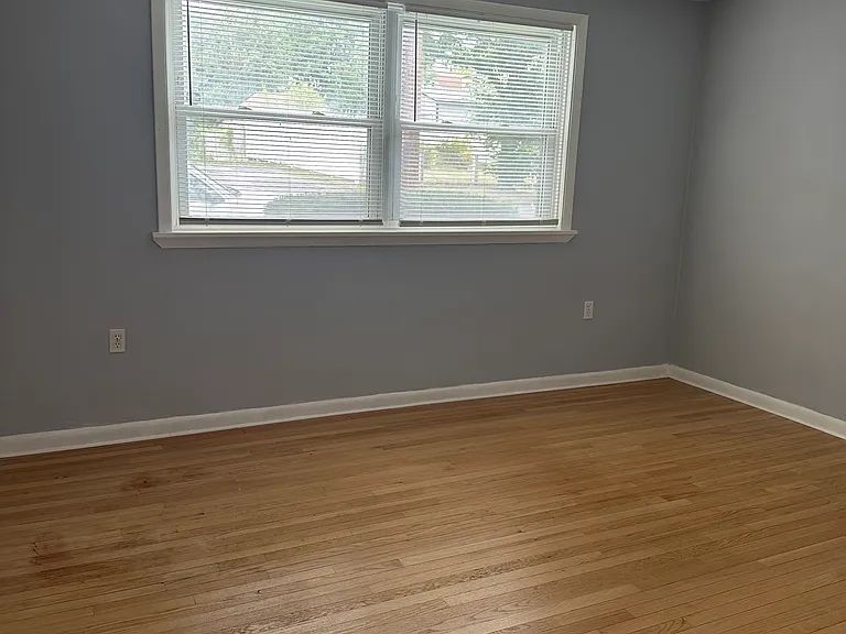 836 Maple St #1 — Photo 11