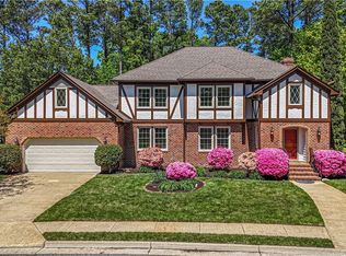 10 Diamond Hill Rd, Hampton, VA 23666