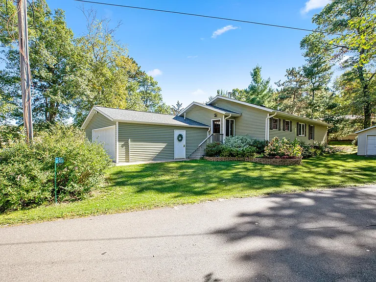 27092 Pine Cone Ln — Photo 36