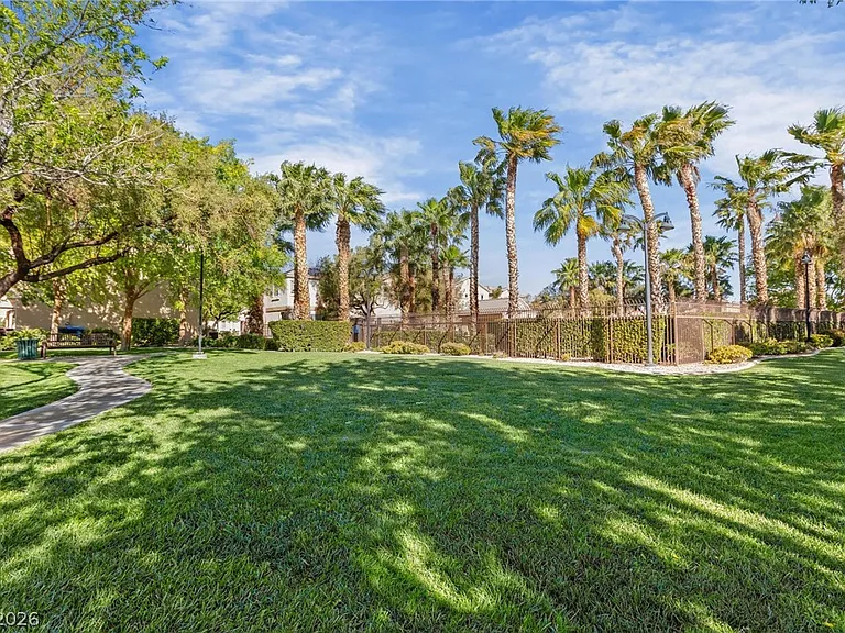 3647 McMurty Ct — Photo 29